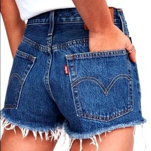 Dark wash levi 501 shorts